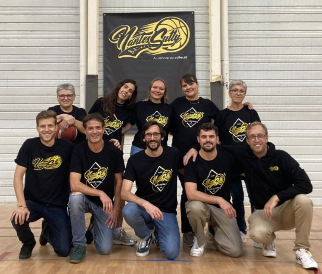 Le bureau du Nantes Sully Basket